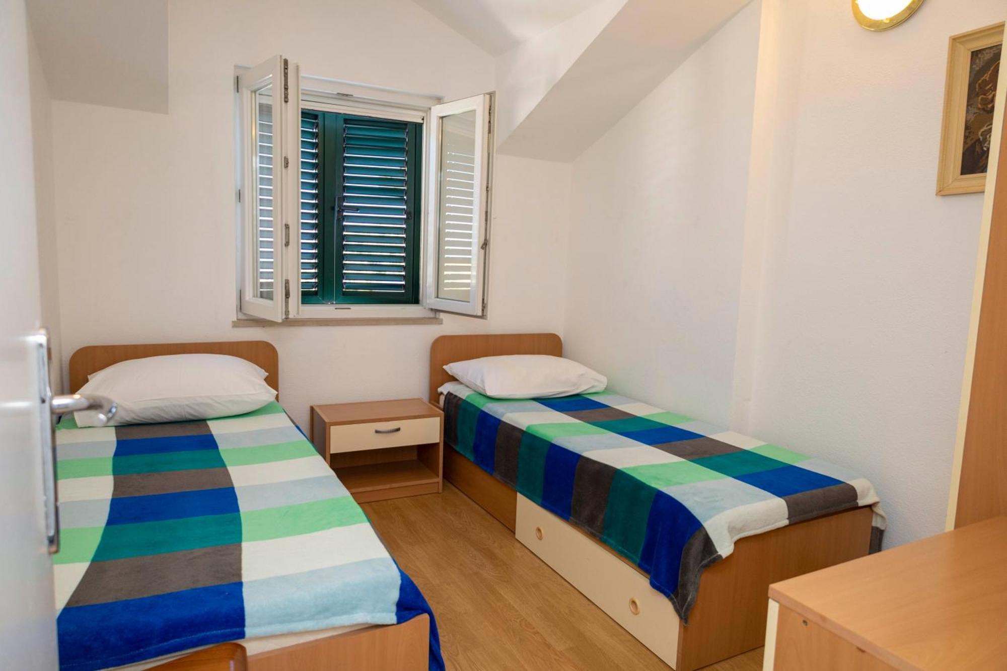 Apartments Jaksic - Zile スペタル エクステリア 写真