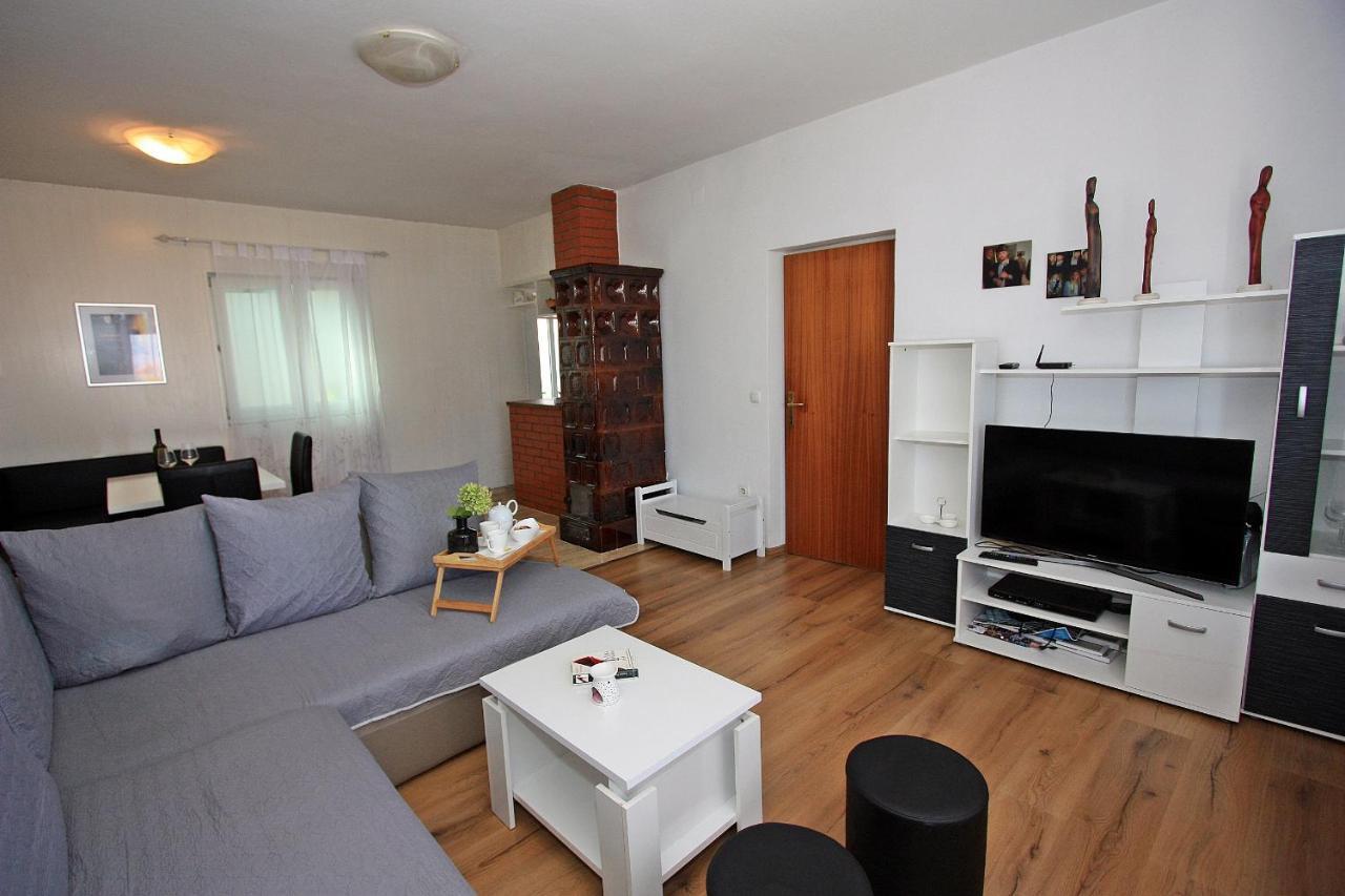 Apartments Jaksic - Zile スペタル エクステリア 写真
