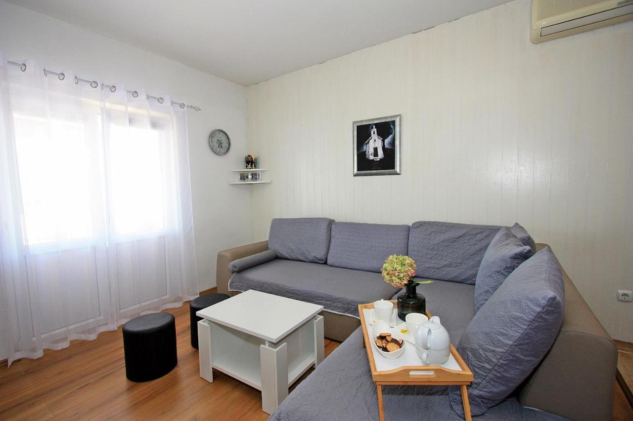 Apartments Jaksic - Zile スペタル エクステリア 写真